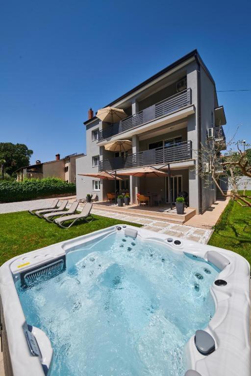 Apartments Martello Garden Poreč Exterior foto